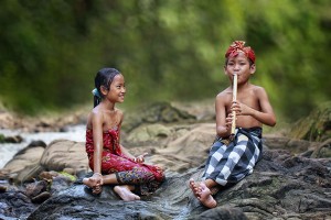Vida cotidiana em aldeias da Indonésia