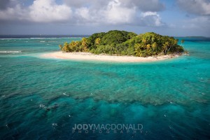 uninhabited-atoll-marshall-islands-reef-sun